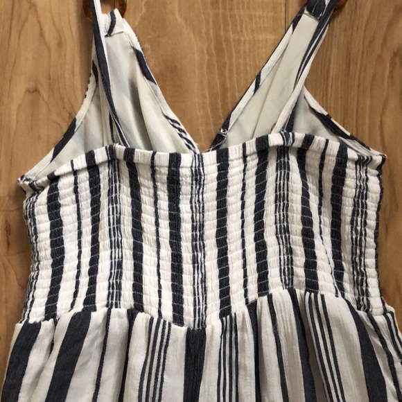 American Eagle Jumpsuit - Picture 6 of 6